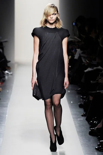 Look 5